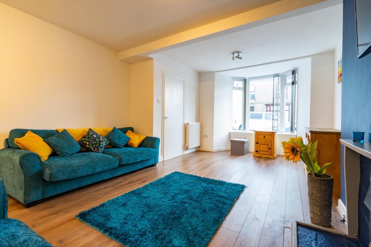 Newly-Renovated, Mid-Terrace Cottage In Porthmadog Extérieur photo